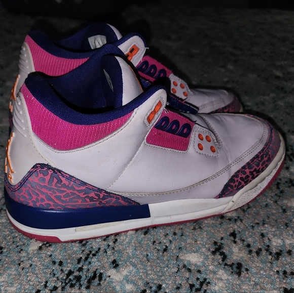 Jordan 3 Barley Grape Retro GS - Picture 2 of 8